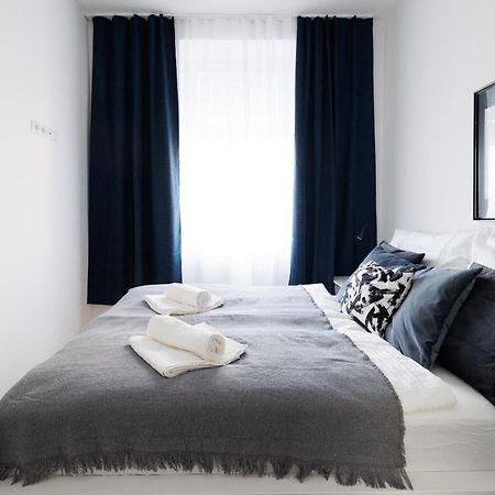 וינה Central City Apartment - 2 Bedroom With Netflix מראה חיצוני תמונה